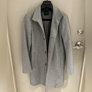 Theory “Belvin” light gray top coat size S